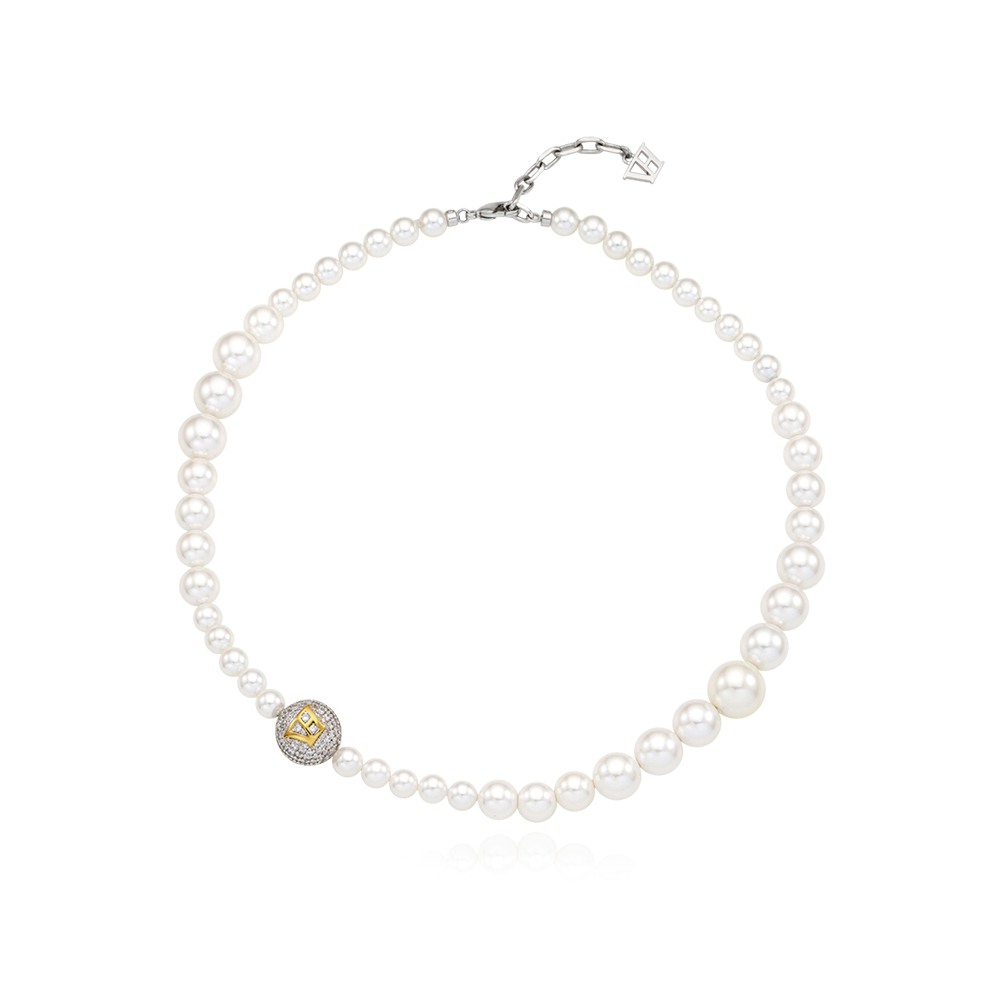 VH Crystal Ball Pearl Necklace_VH2411NE001M